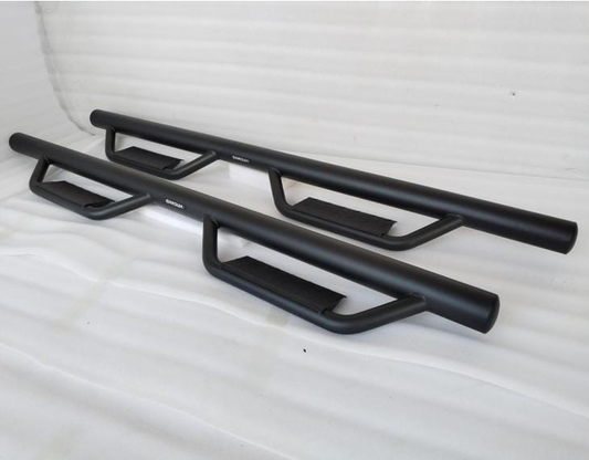 Estribos para Hilux doble cabina de escalón 2016-2023